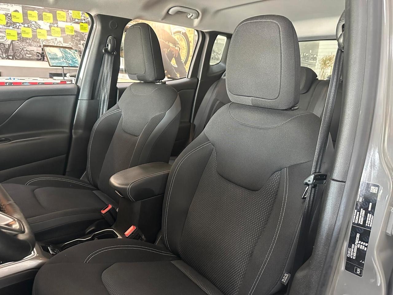 Jeep Renegade 1.6 Mjt DDCT 120 CV Limited FULL OPT. PARI AL NUOVO!!!