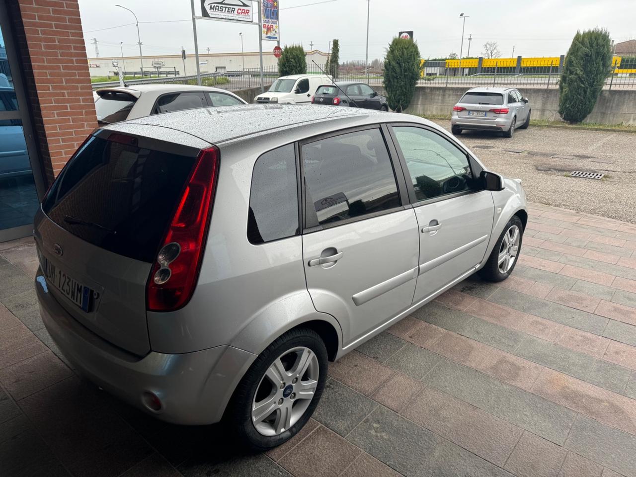 Ford Fiesta 1.2 GPL NEOPATENTATO