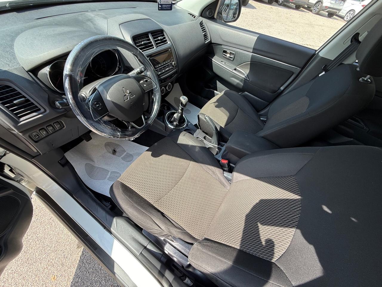 Mitsubishi ASX 1.6 DI-D 114 CV 2WD Inform