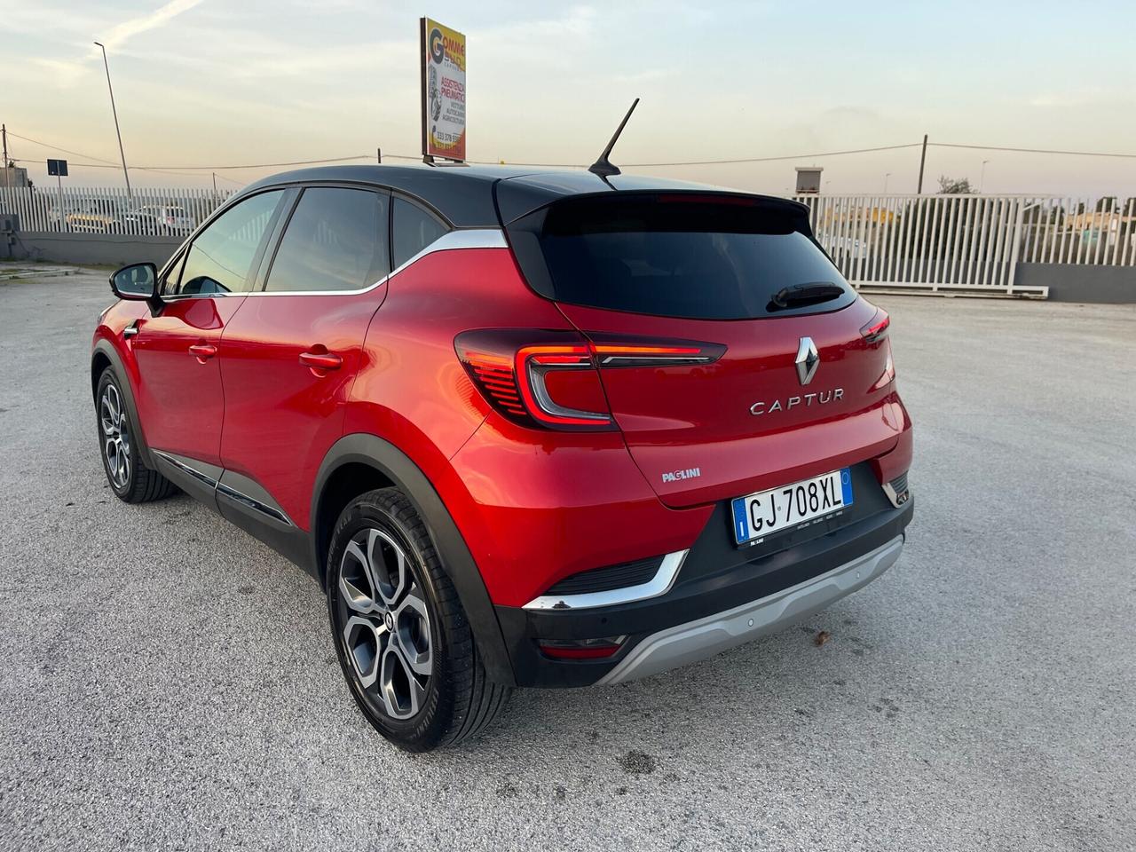RENAULT CAPTUR 1.0 TCE GPL INTENS FULL LED MY22