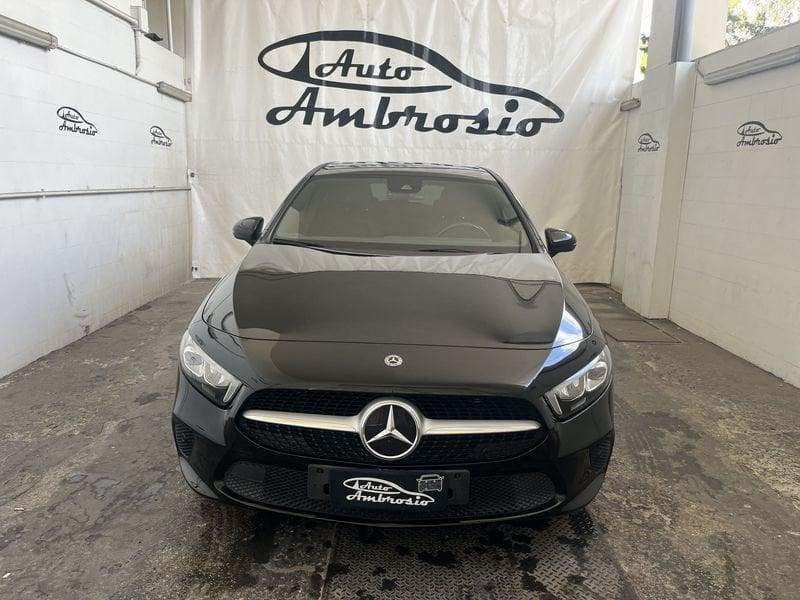 Mercedes-Benz Classe A A 180 d Sport tua da 269,00 al mese