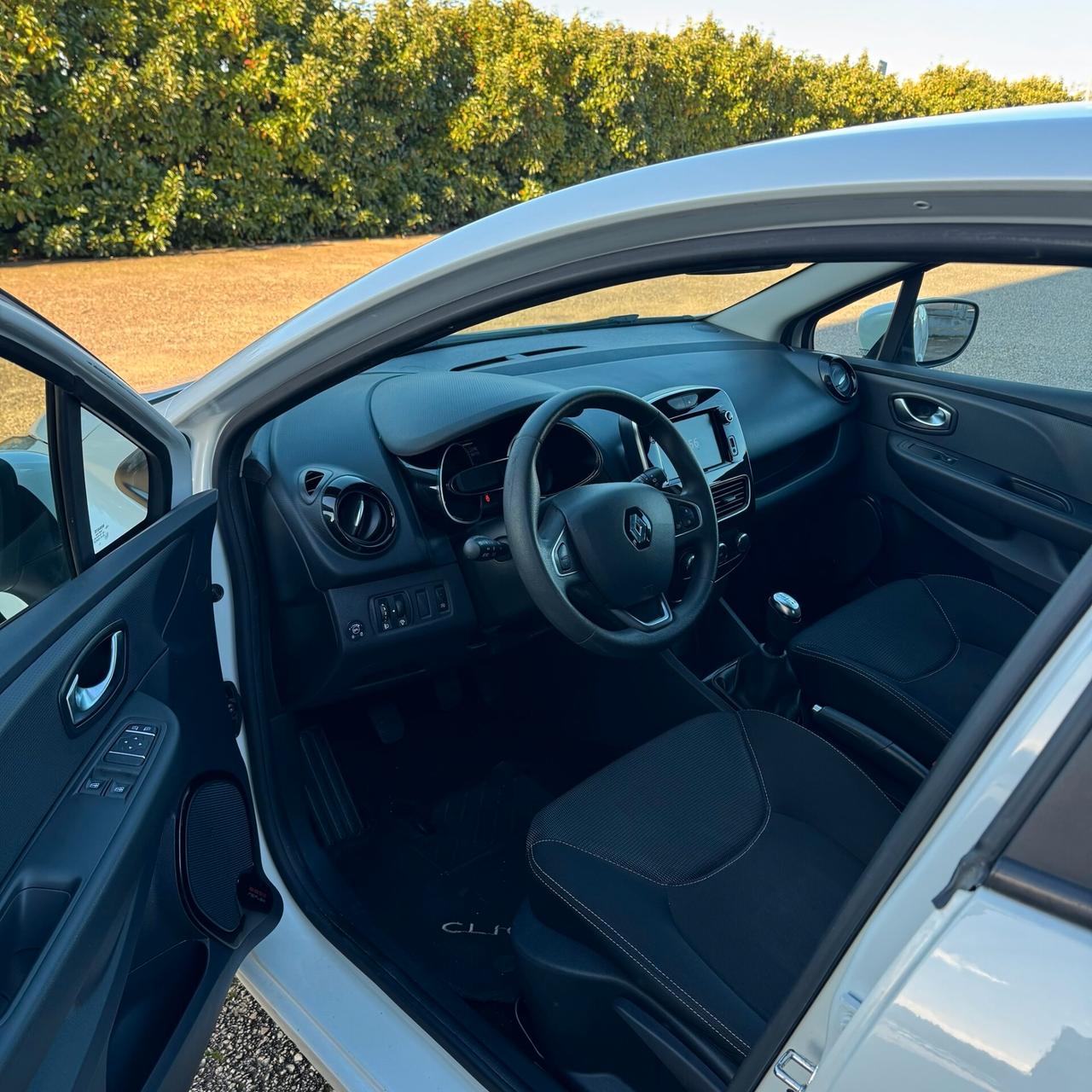 Renault Clio TCe 12V 90 CV GPL 5 porte Business