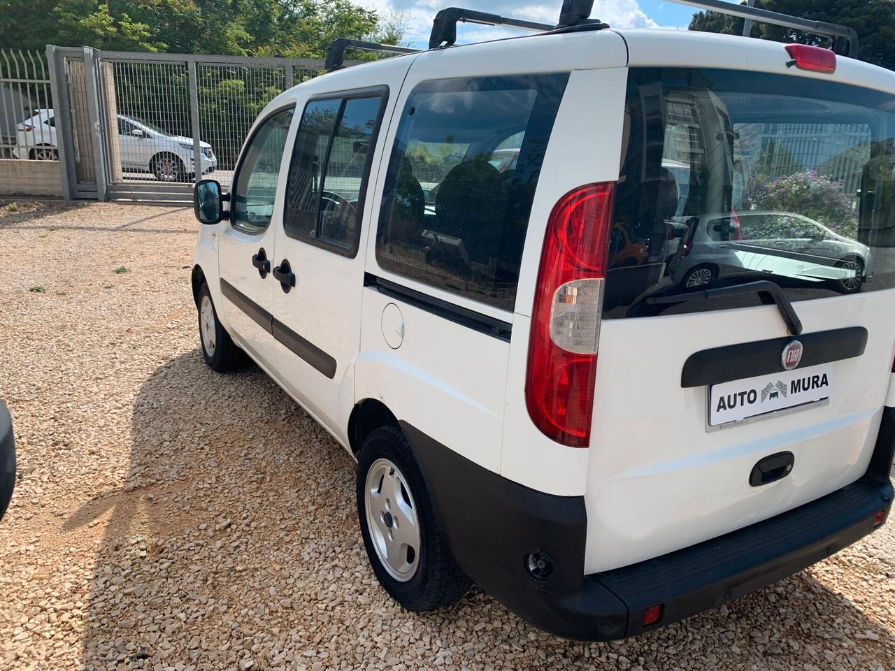 Fiat Doblò 1.6 16V Natural Power Active
