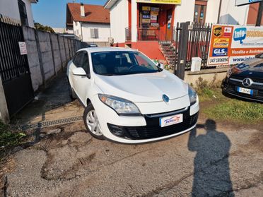 Renault Megane 1.5 dCi 110CV EDC SporTour Wave UNICOPRO