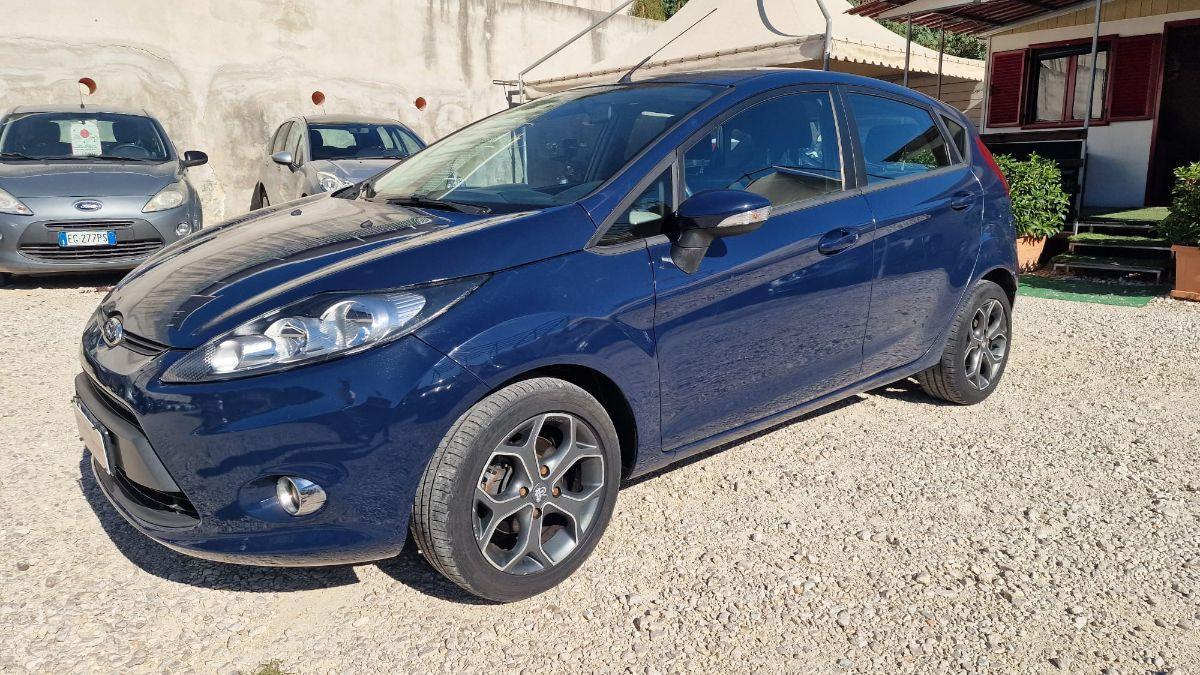 FORD - Fiesta - 1.4 16V 5p. Bz.- GPL Titanium Bs.