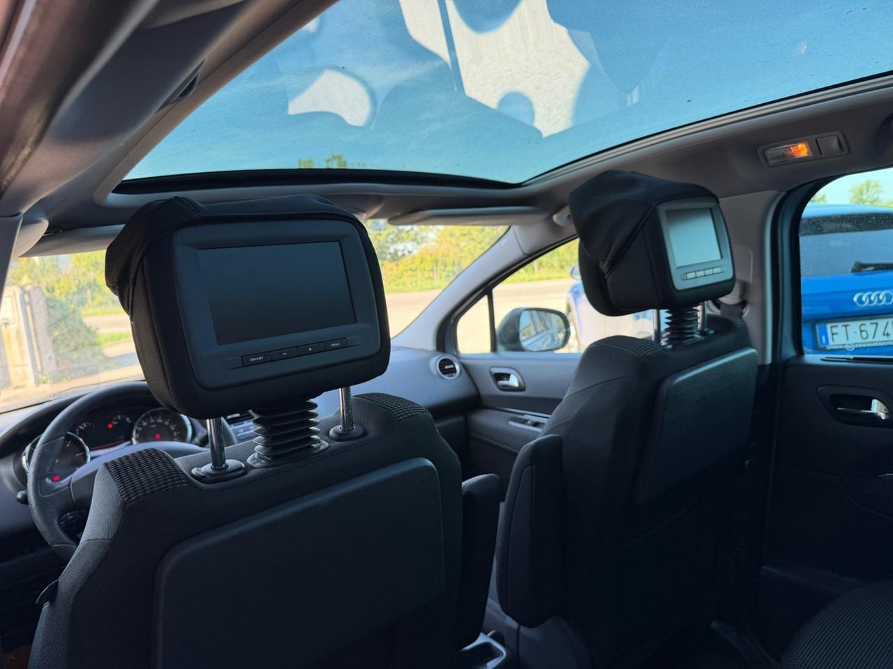 Peugeot 5008 2.0 Diesel 7 posti