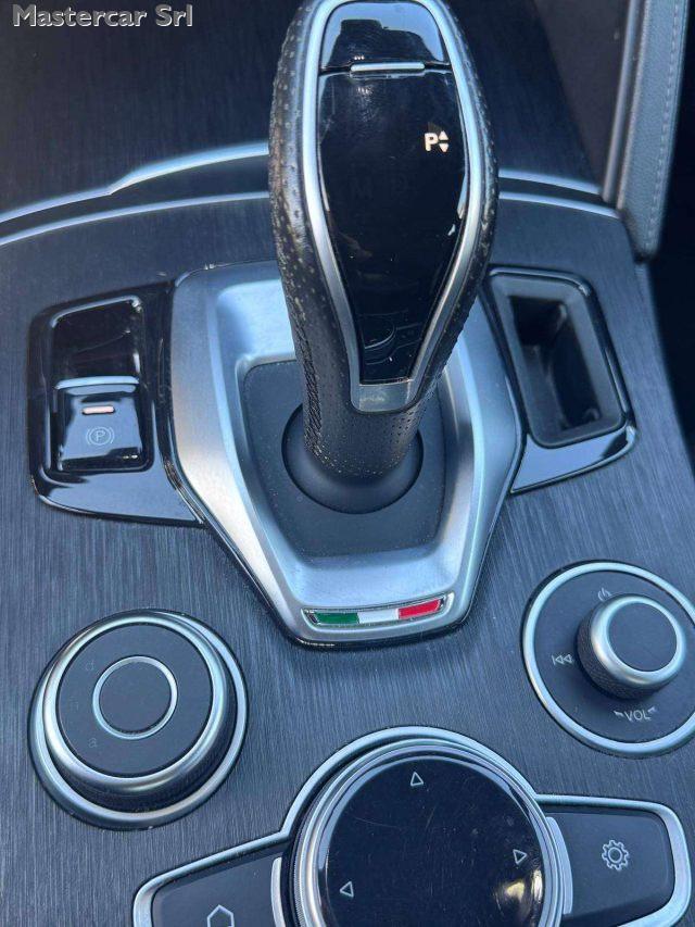 ALFA ROMEO Stelvio Stelvio 2.2 t Super Q4 210cv auto TG : GP369FV