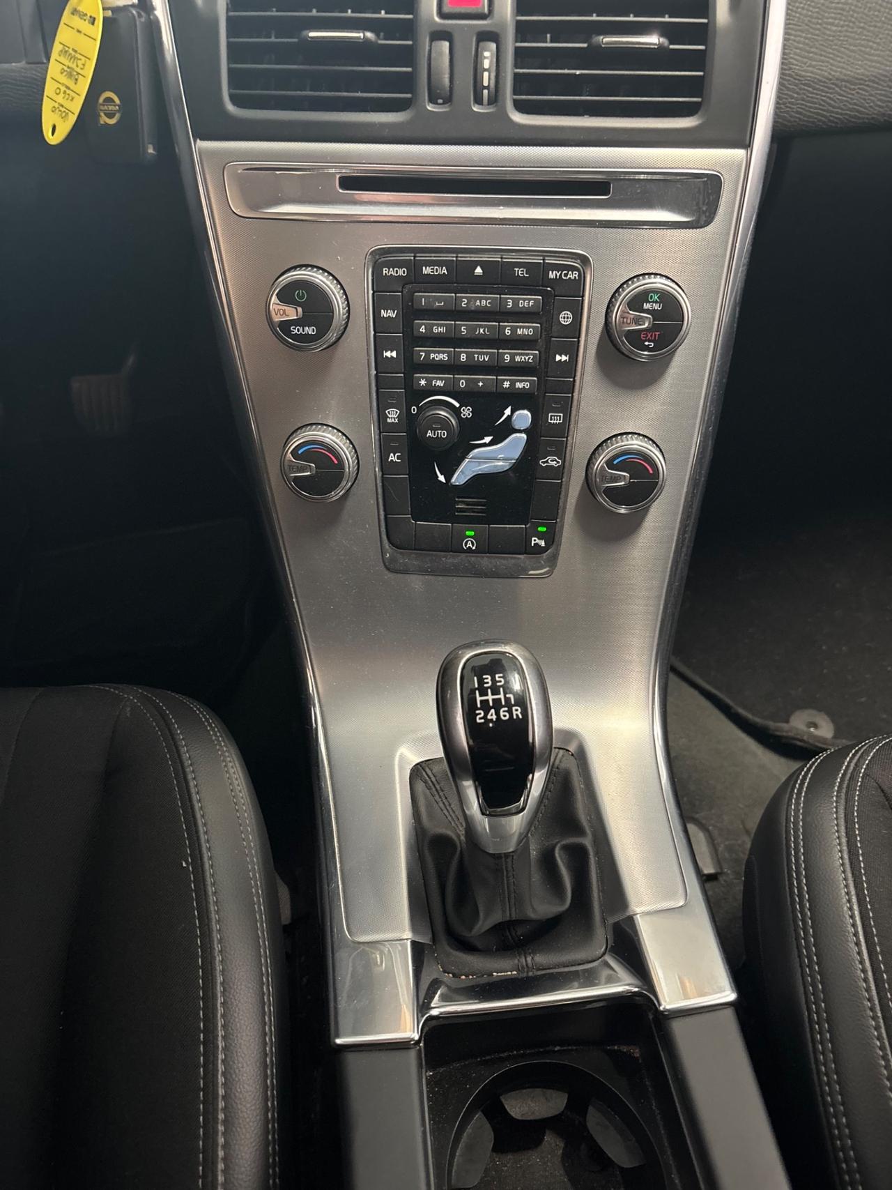 Volvo XC60 D3 R-design *STORICO VOLVO*MANUALE