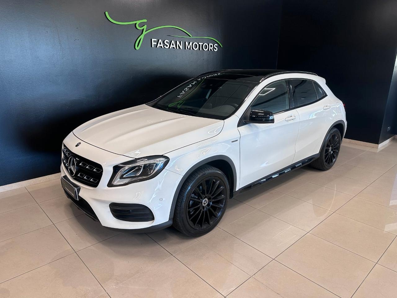 Mercedes GLA 200 d Night Edition auto