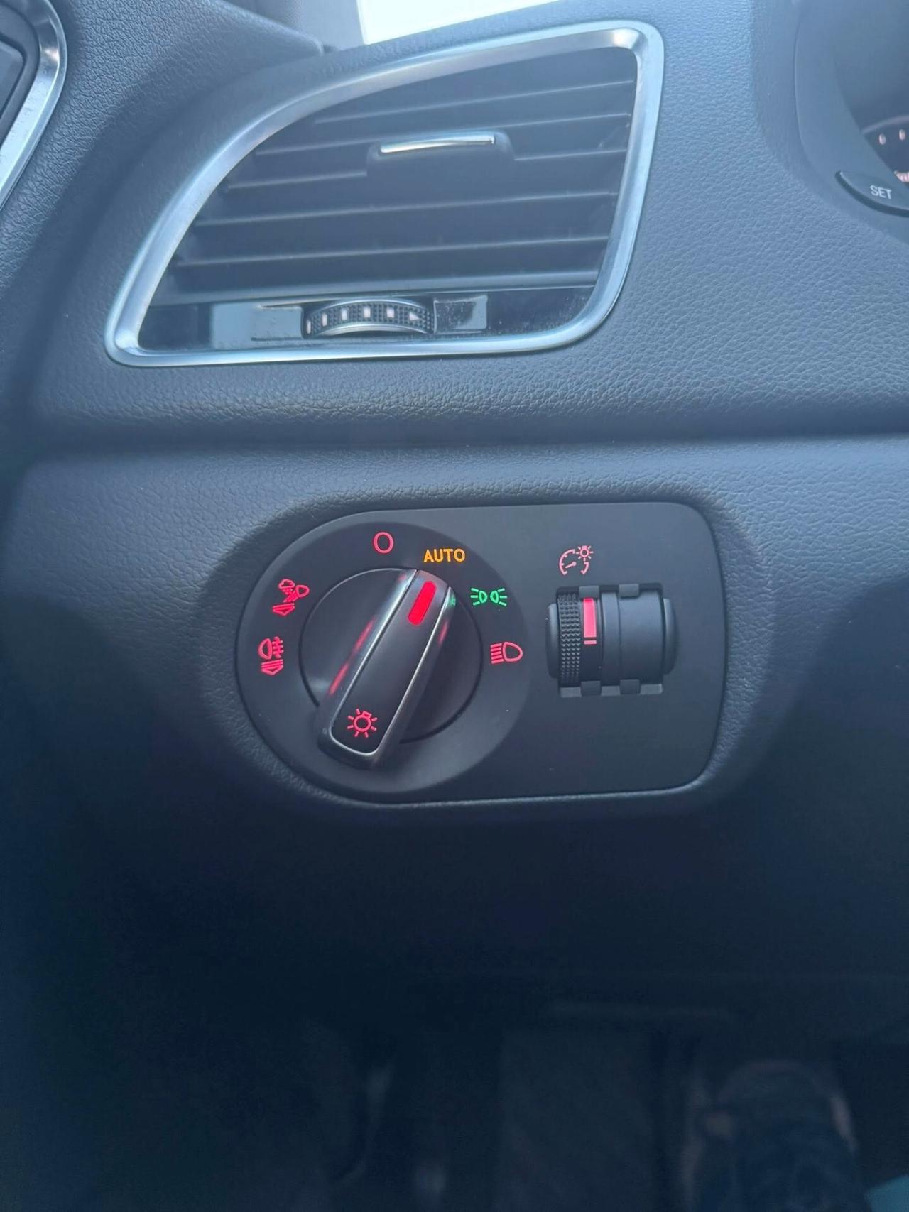 AUDI Q3 2.0 150CV + TETTO APRIBILE