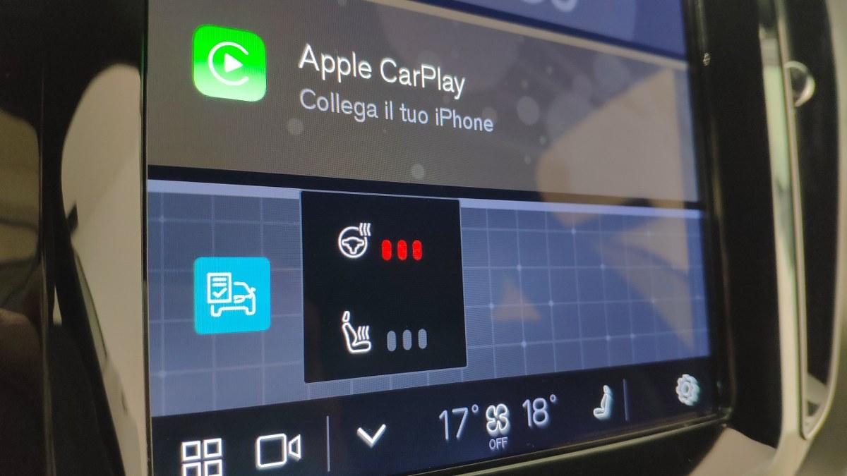 VOLVO Xc60 B5 Mild Hybrid Awd Automatico Plus Dark