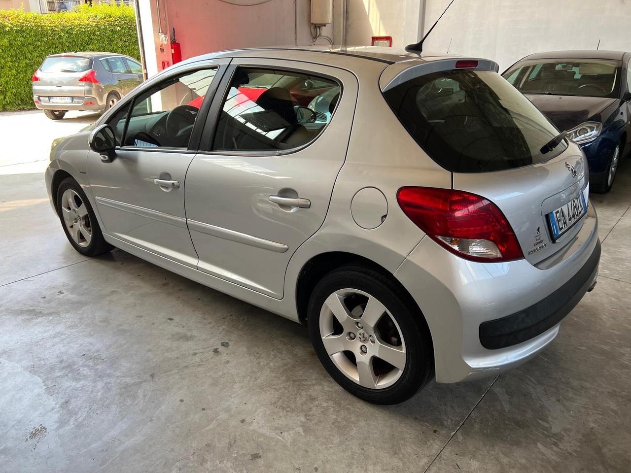 Peugeot 207 1.6 HDi 110CV 5p. XS