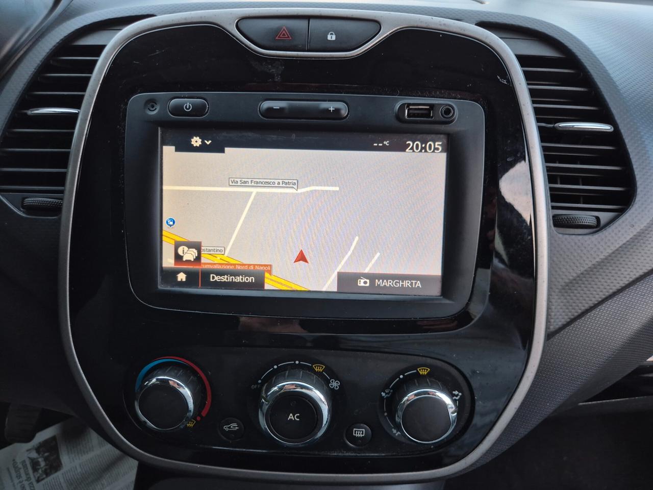 Renault CAPTUR 1.5 dCi 90 CV NUOVA FULL 2014
