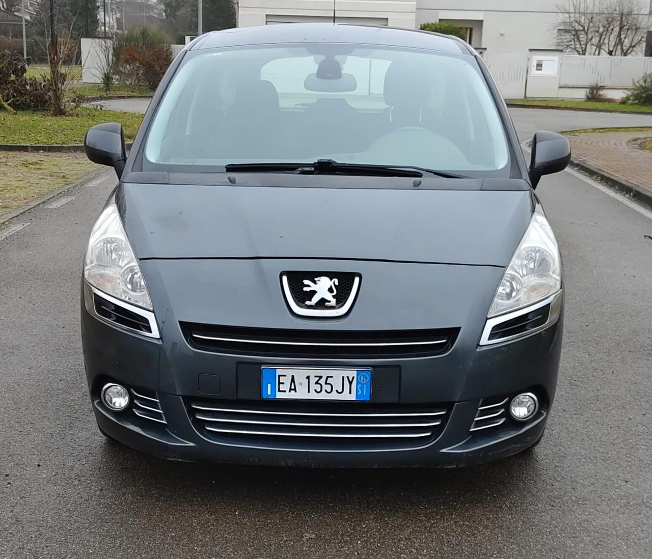 Peugeot 5008 1.6 HDi 112CV Business