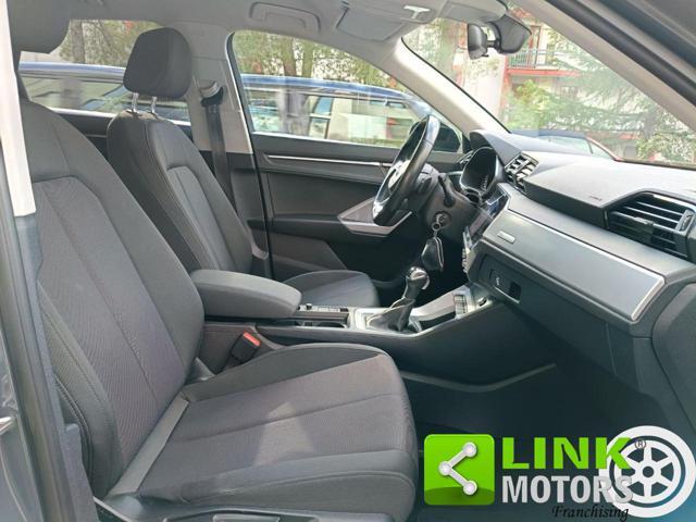 AUDI Q3 35 TDI quattro Business Advanced