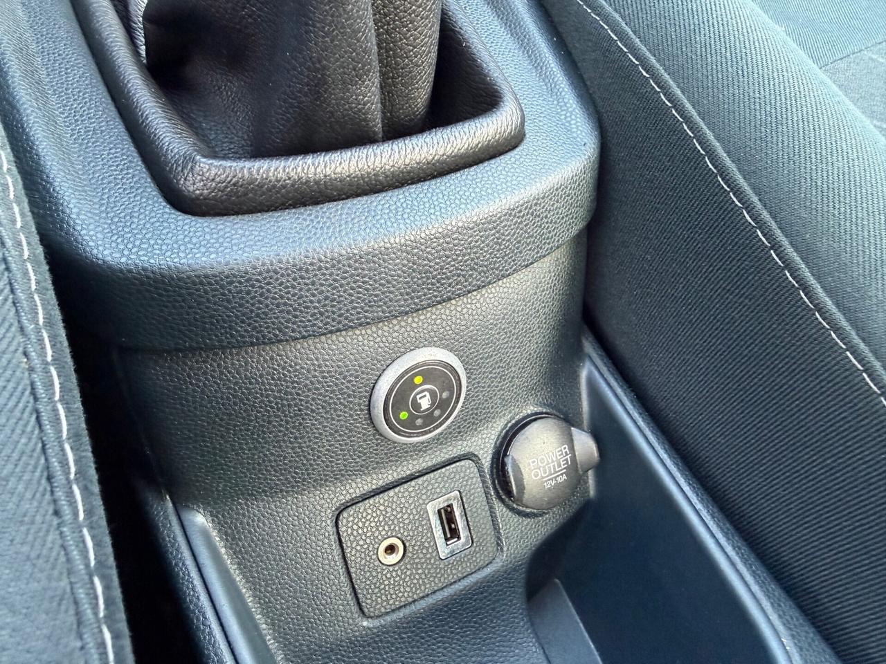 Ford Fiesta 1.4 16V 5p.Bz.- GPL Business UNICO PRO