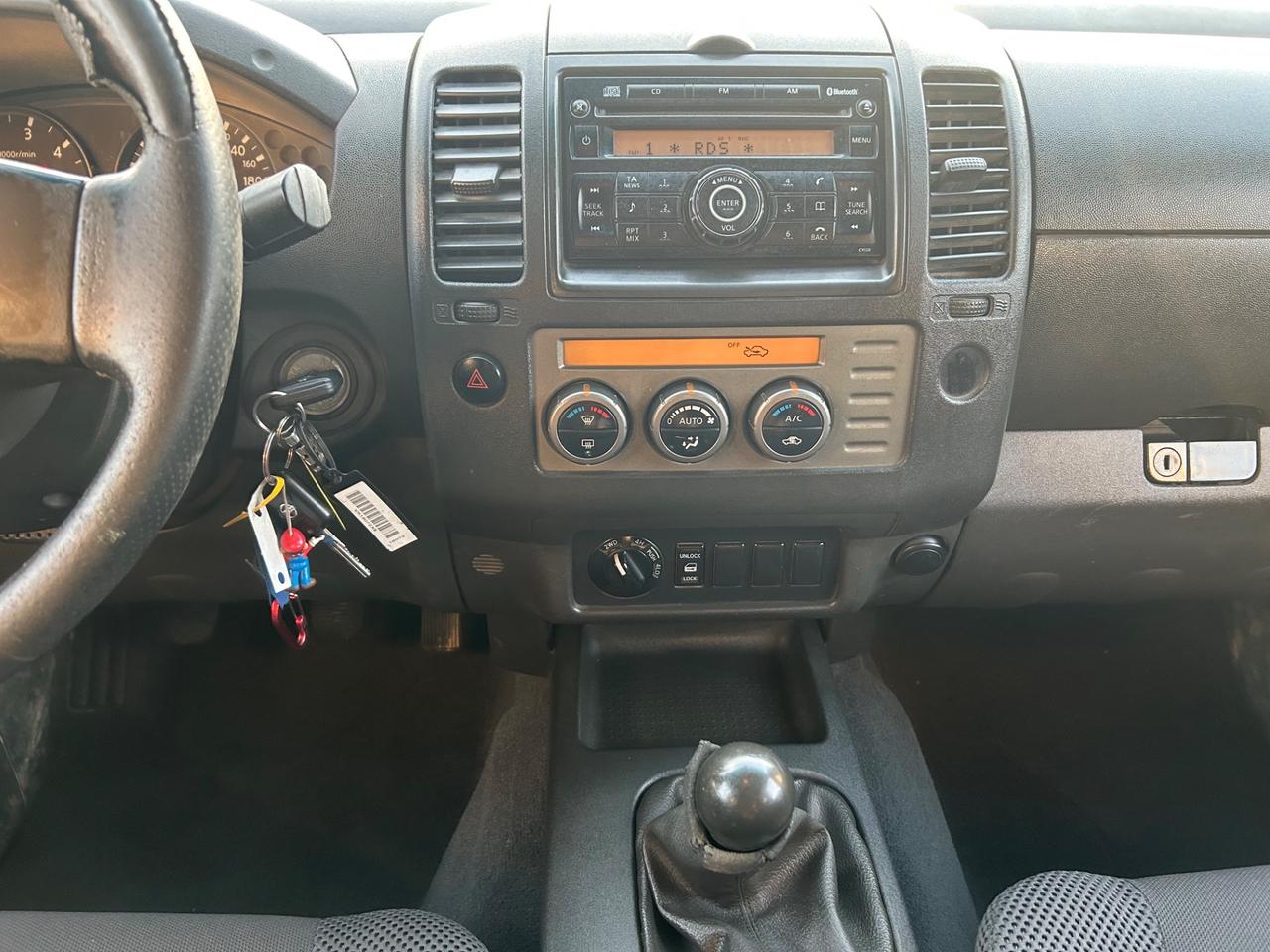Nissan Navara 2.5 dCi 4 porte Doppia Cabina 4X4