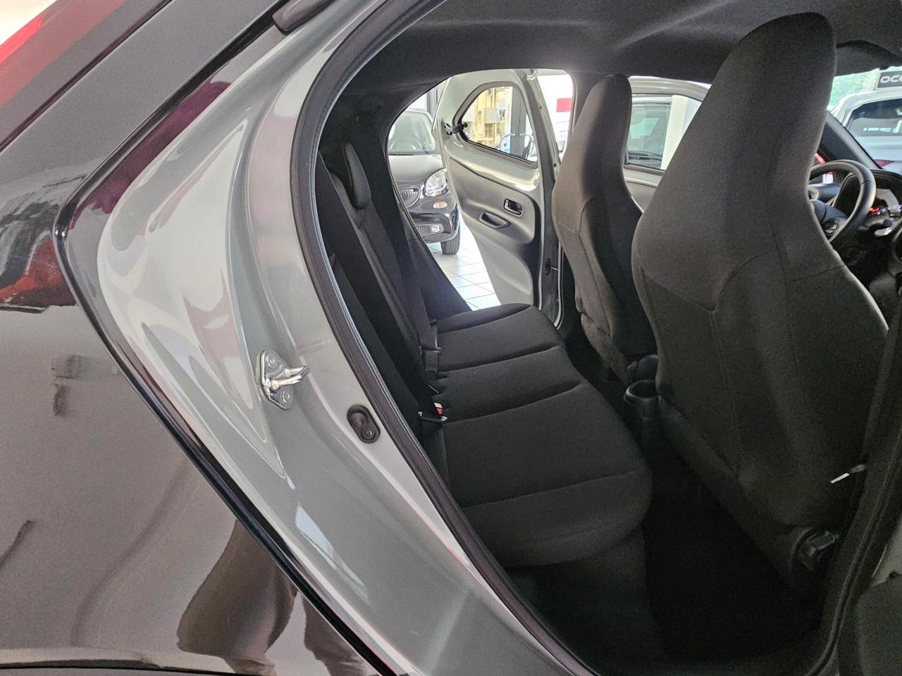Toyota Aygo X 1.0 VVT-i 72 CV 5 porte Lounge