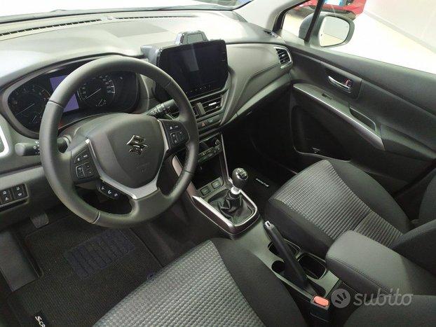 SUZUKI S-Cross 1.4 Hybrid Top