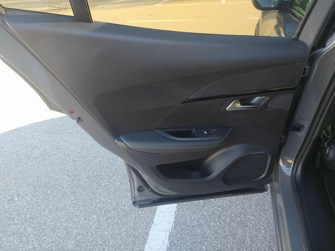 Peugeot 2008 GT e-2008 156 #8105