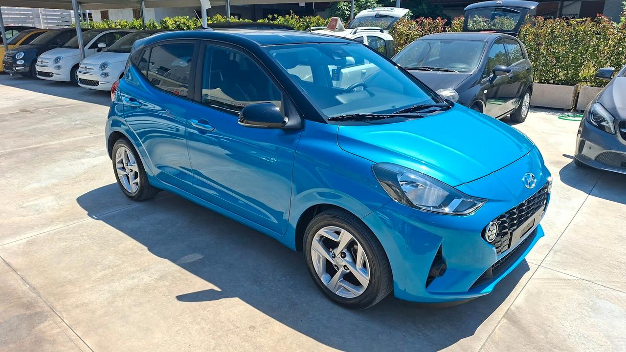 Hyundai i10 1.0 Benzina con telecamera 2020