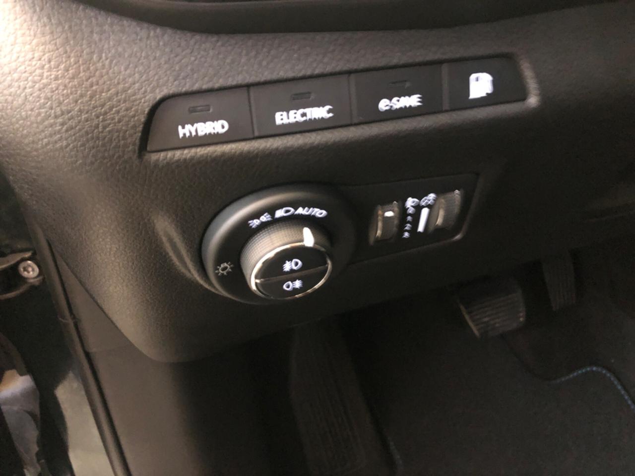 Jeep Compass 1.3 Turbo T4 240 CV PHEV AT6 4xe Trailhawk
