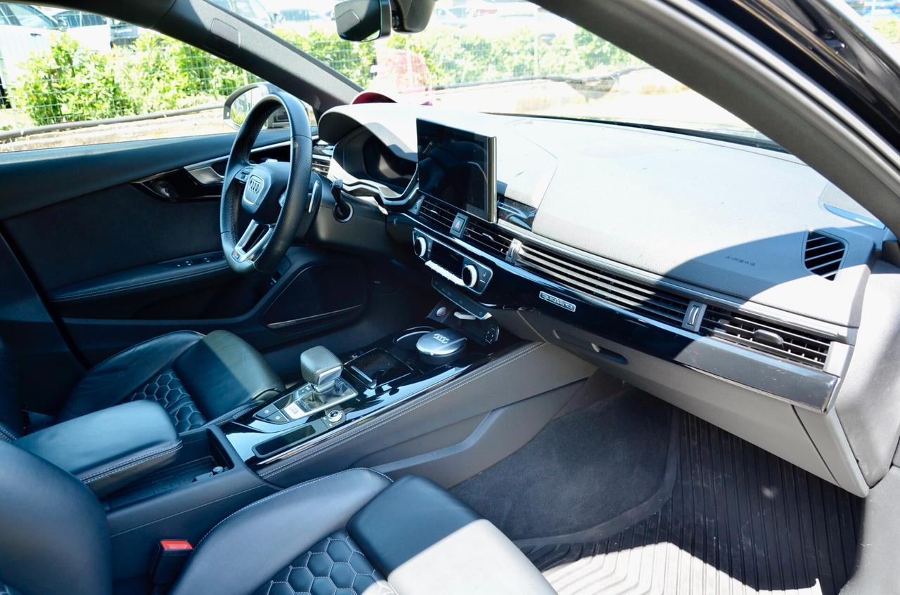 AUDI RS4 AVANT 2.9 TFSI QUATTRO 450cv TIPTRONIC, GARANZIA AUDI 9/27, CARBOCERAMICA, TETTO, B&O, DYNAMIC PLUS, MATRIX, 20", PERMUTE