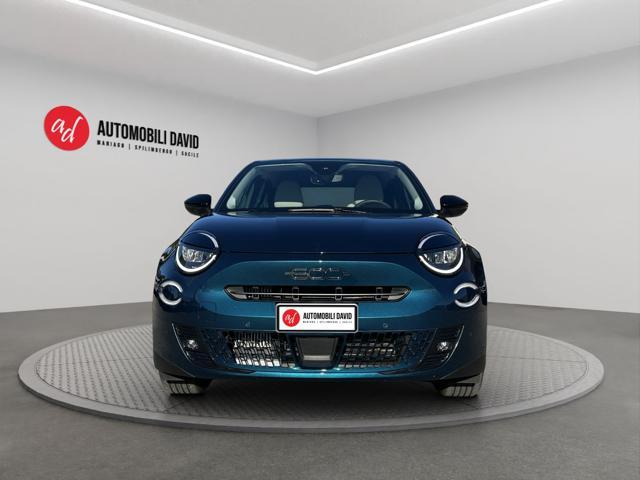 FIAT 600 Hybrid 100 CV DCT MHEV La Prima