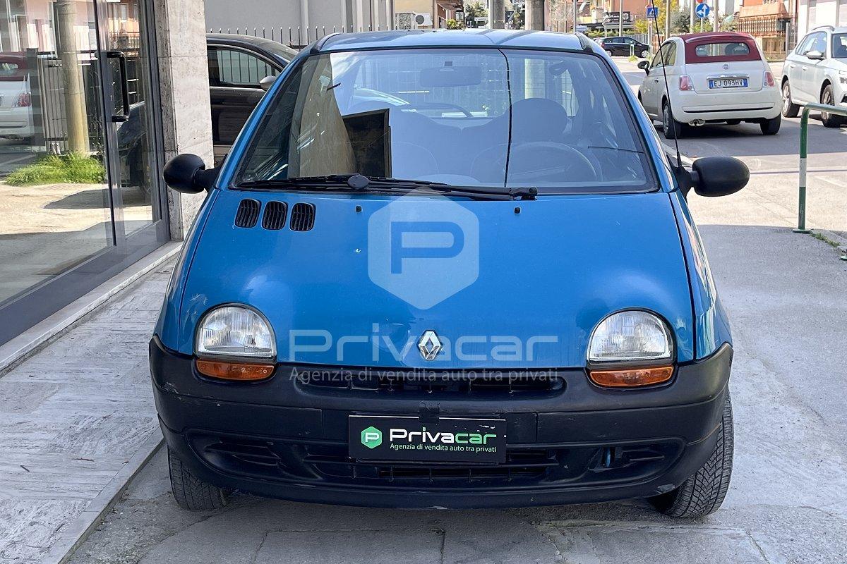 RENAULT Twingo 1.2i cat Base (1239cc)