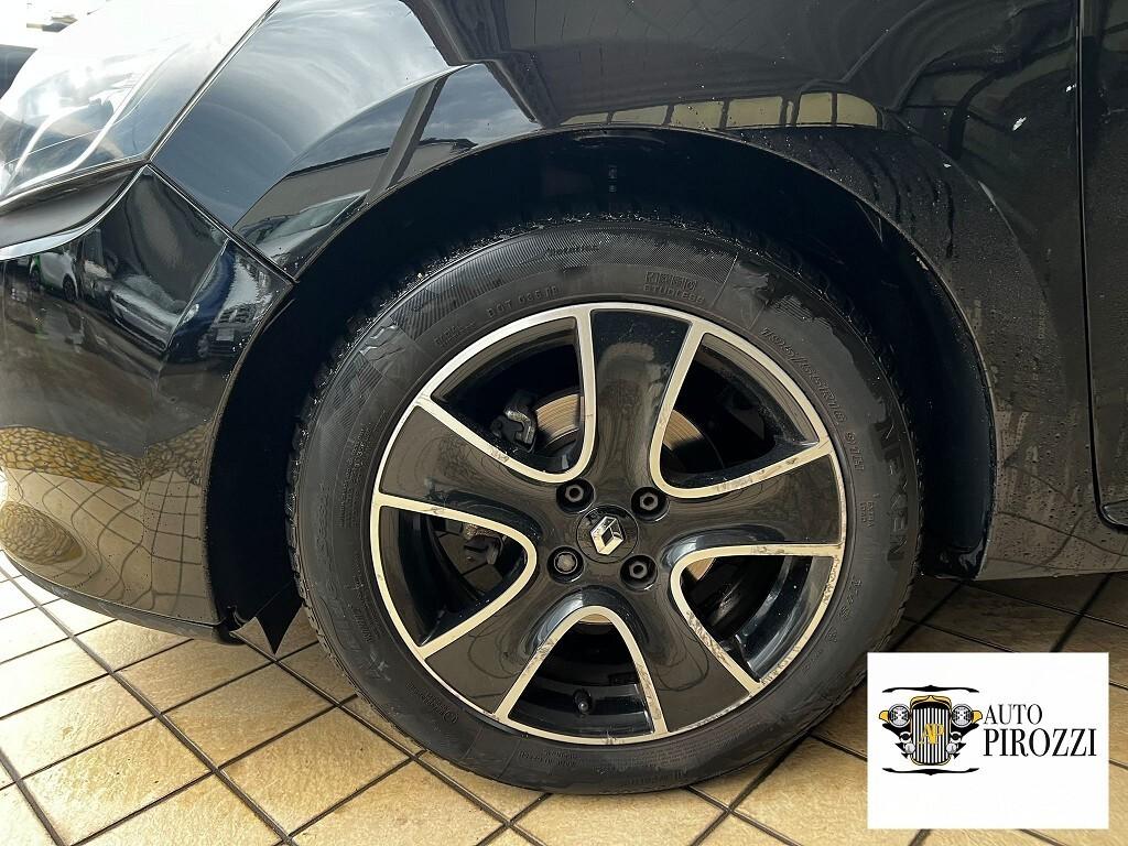 RENAULT CLIO 1.5 DCI del 2014 con 140000KM