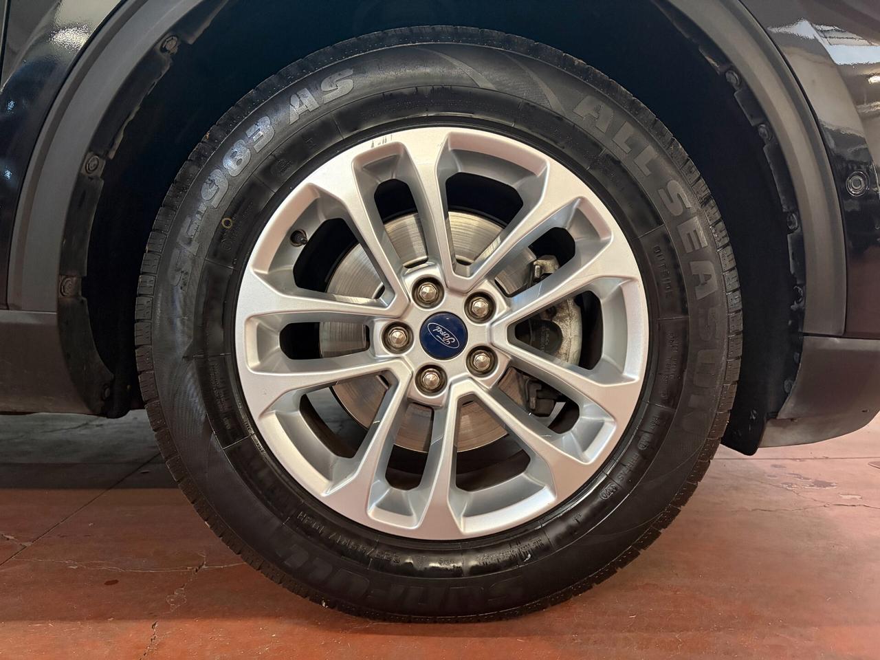 Ford Kuga 1.5 EcoBoost 120 CV 2WD Titanium