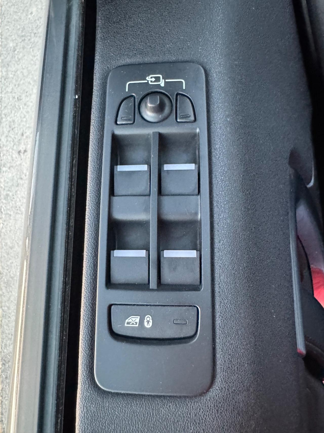 Land Rover Discovery Sport 2.0 TD4 INTERNI IN PELLE