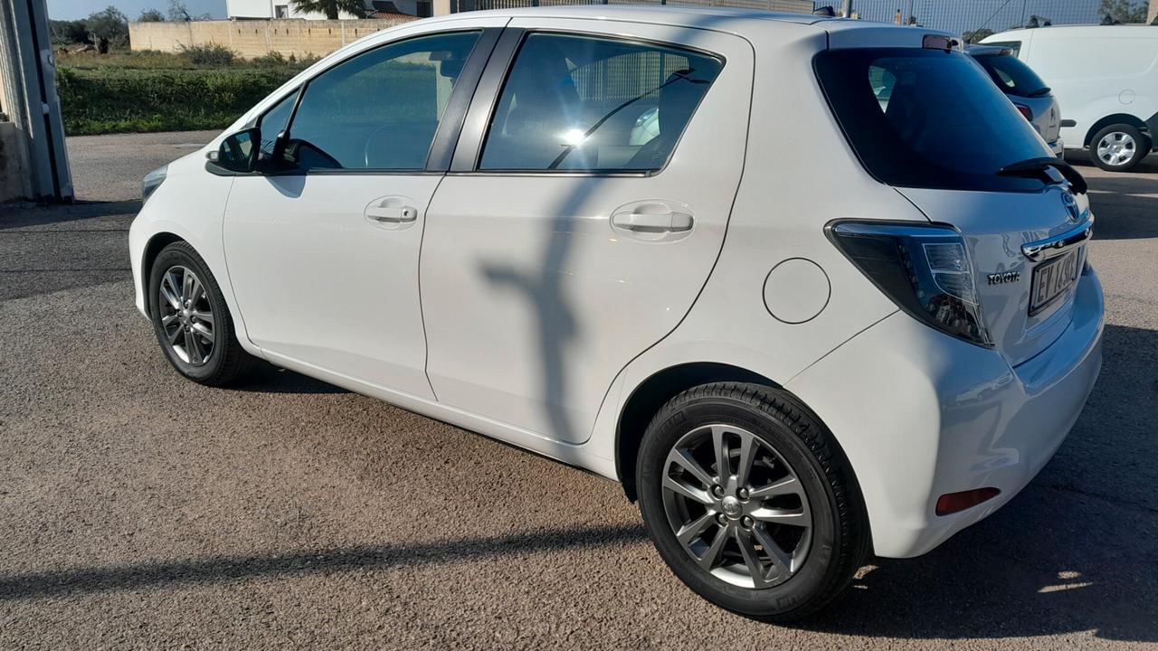 Toyota Yaris 1.4 D-4D 5 porte Lounge