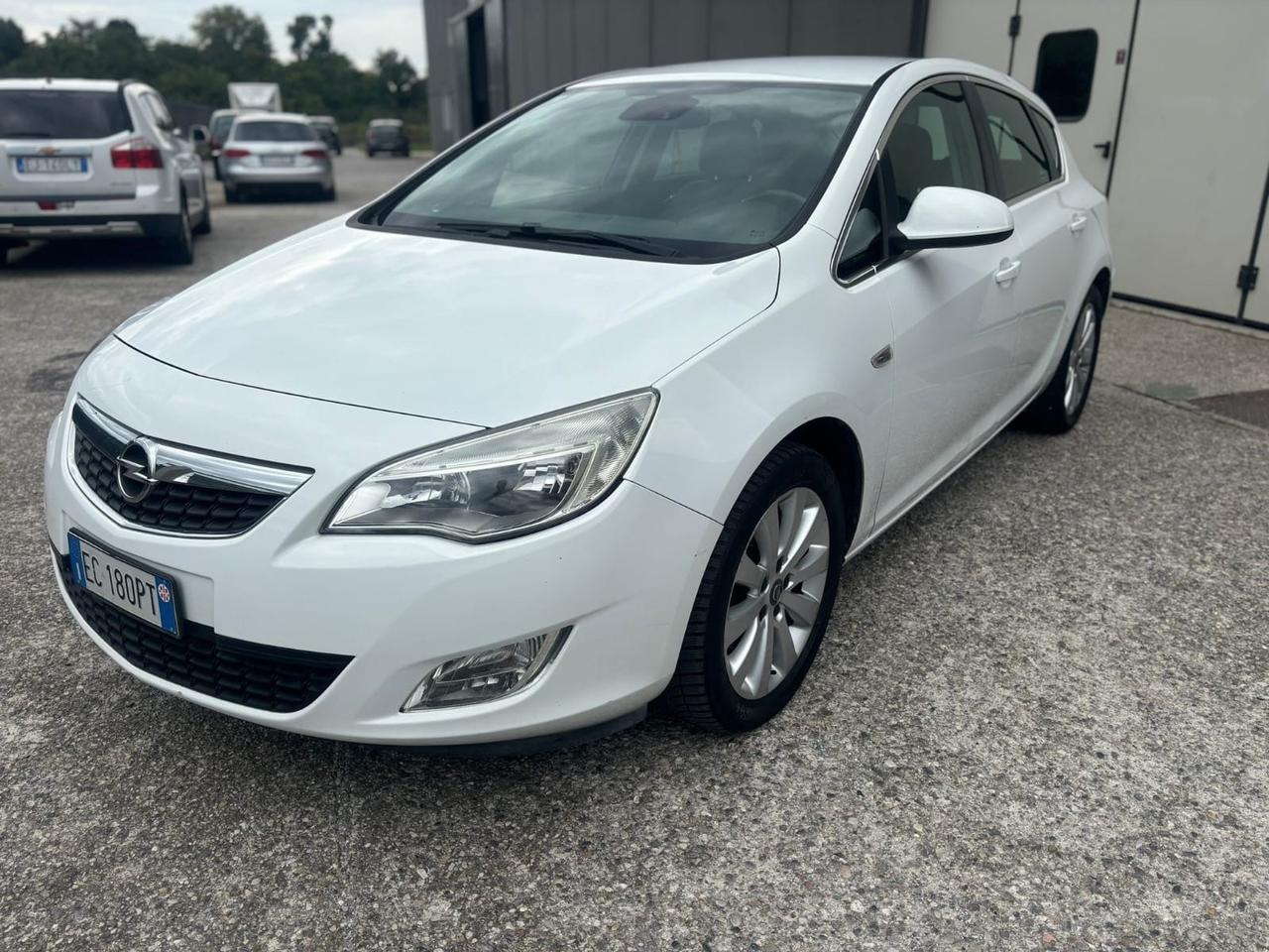 Opel Astra 1.7 CDTI 110CV 5 porte Elective