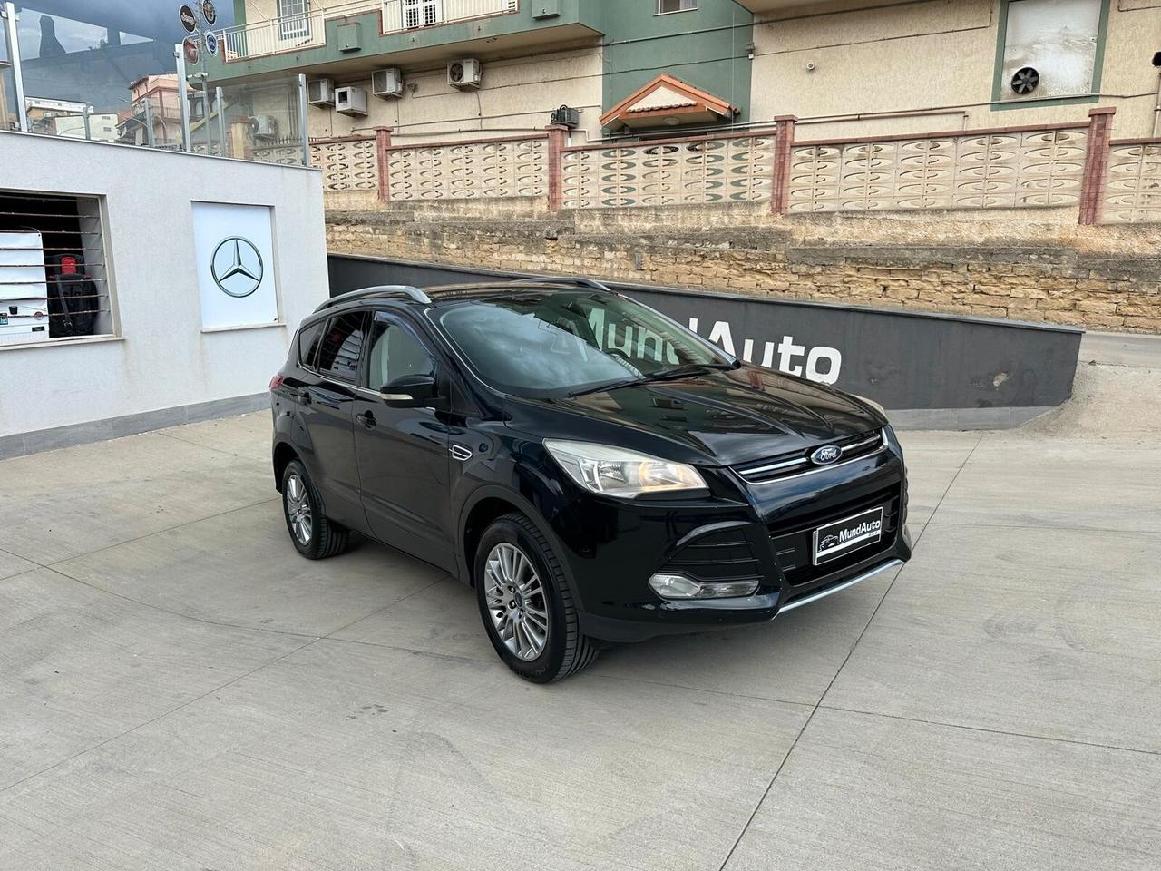 Ford Kuga 2.0 TDCI 140 CV 4WD Powershift Plus Gancio di traino