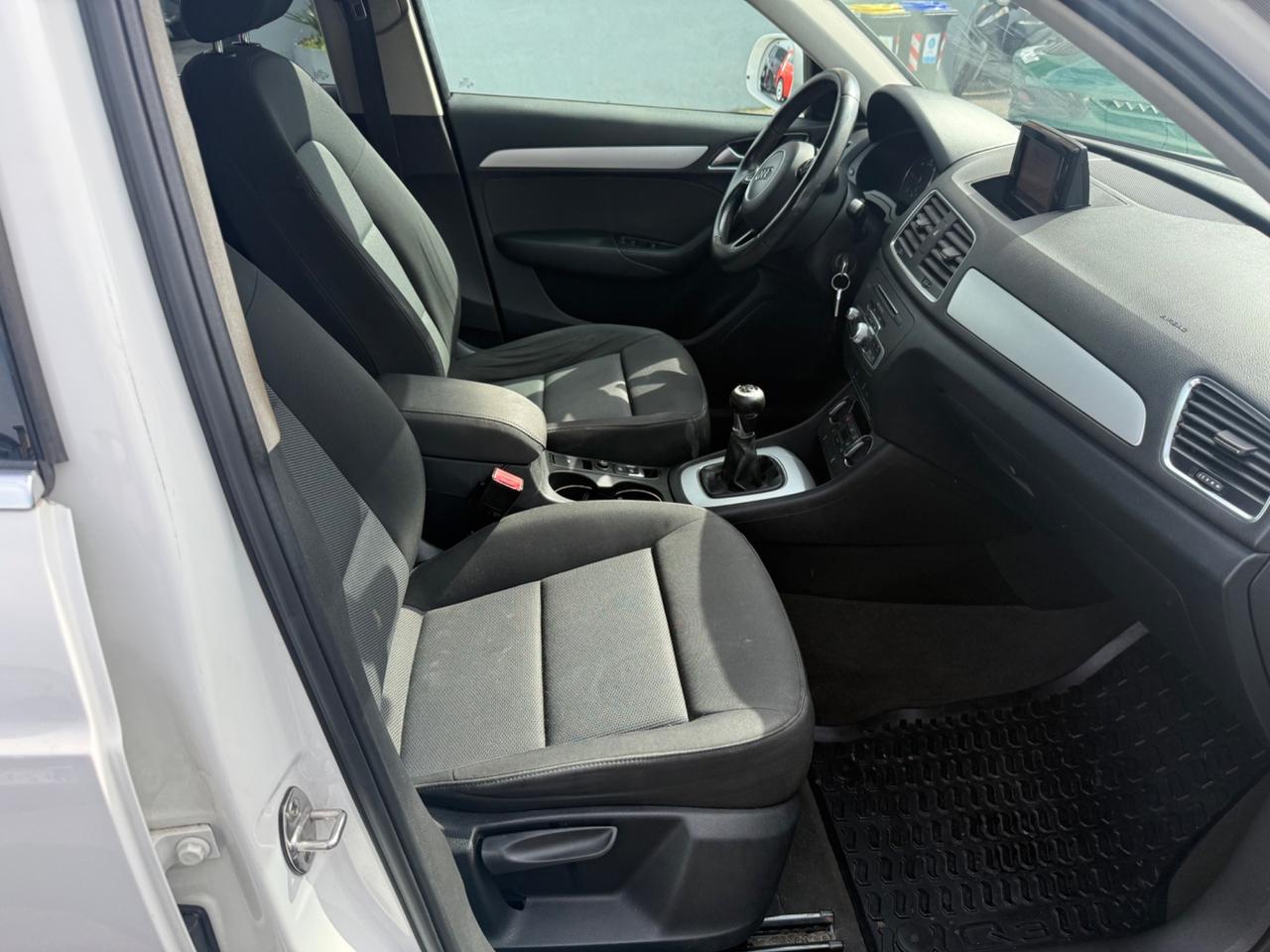 Audi Q3 2.0 TDI 150cv Business