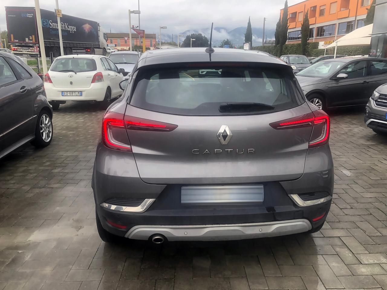 Renault Captur TCe 12V 100 CV Intens