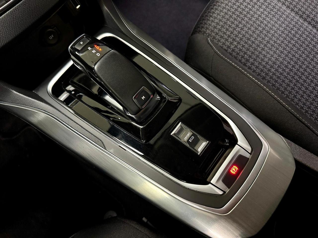 Peugeot 308 1.5 BlueHDi 130cv EAT8 Business 2021