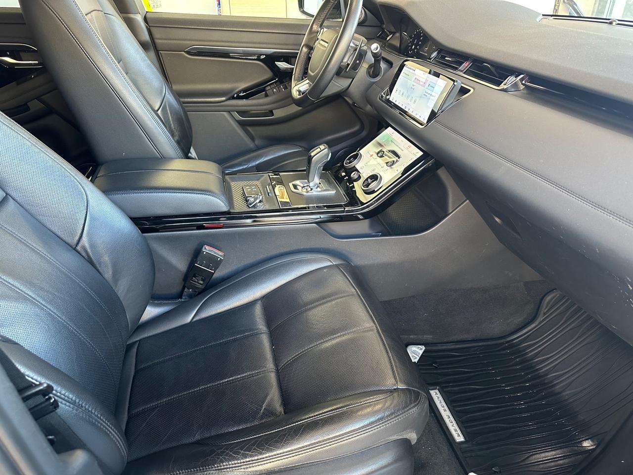 Land Rover Range Evoque 2.0 Hybrid R-Dynamic TD4 150 CV