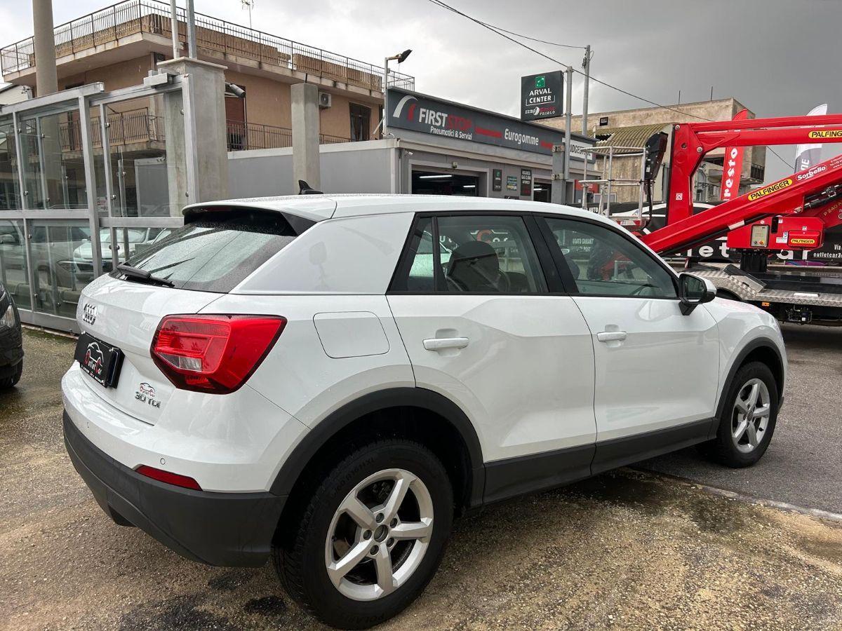 AUDI - Q2 - 1.6 TDI S tronic Business