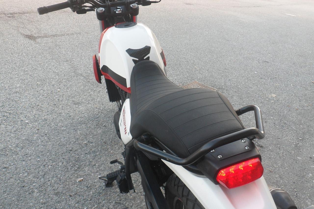 Royal Enfield himalayan Scram