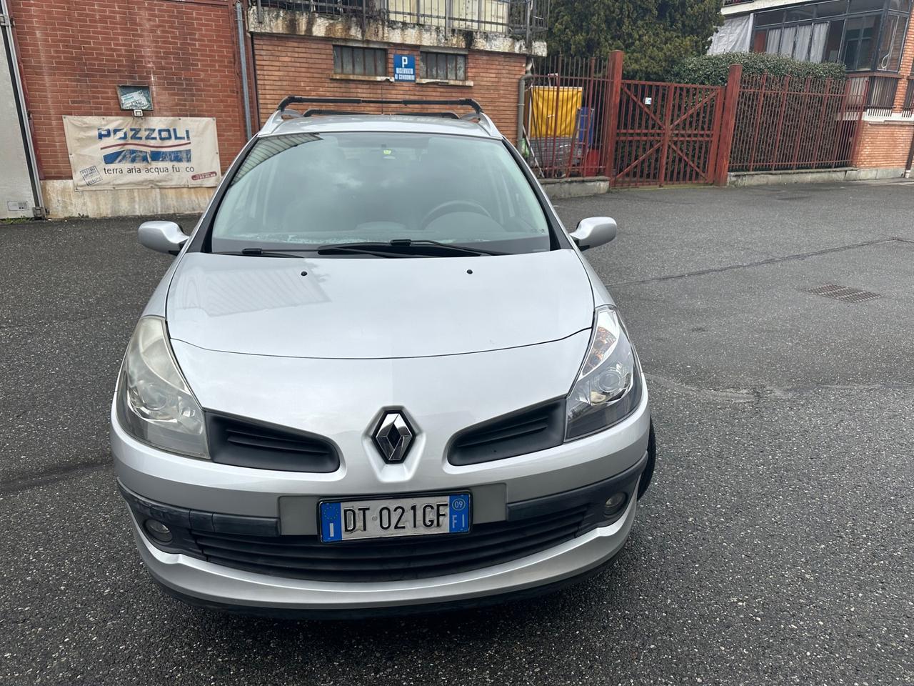 Renault Clio Storia 1.2 16V 5 porte Dynamique