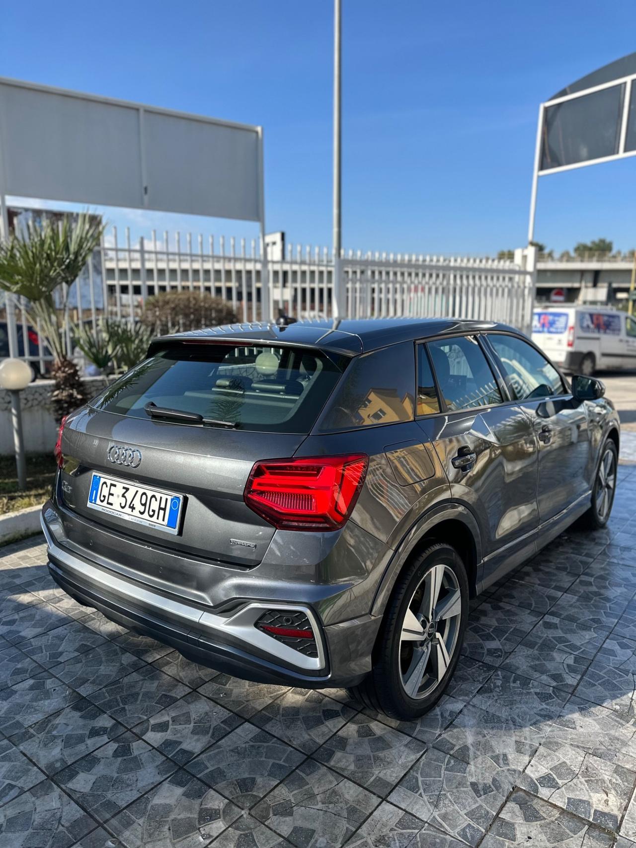 Audi Q2 35 TDI quattro S tronic line Edition