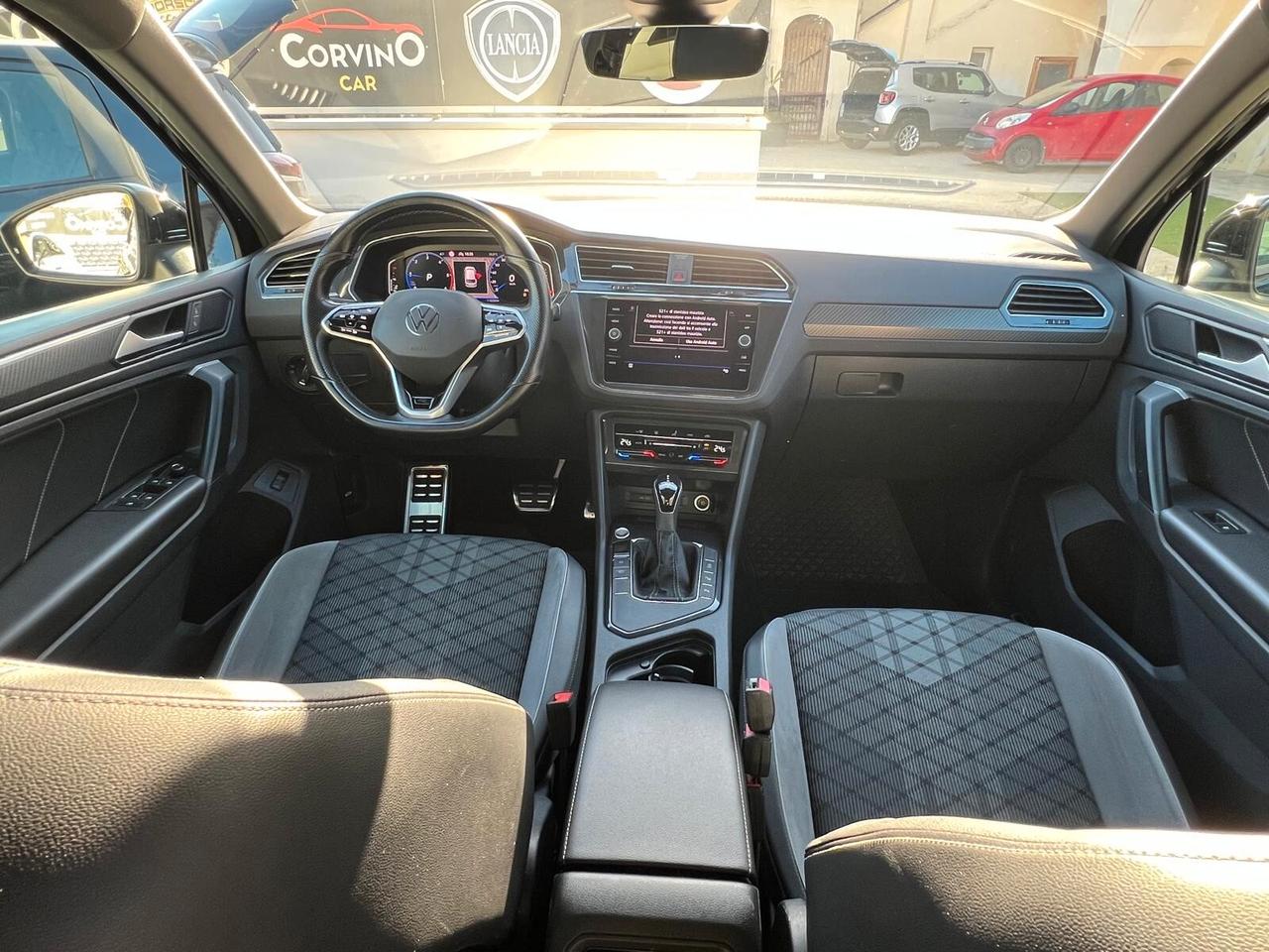 Volkswagen Tiguan 2.0 TDI 150 CV SCR DSG R-Line