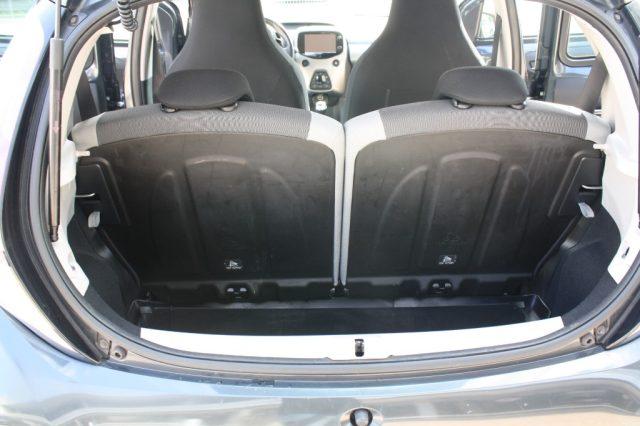 TOYOTA Aygo 1.0 VVT-i 69 CV 5 porte x-play TSS