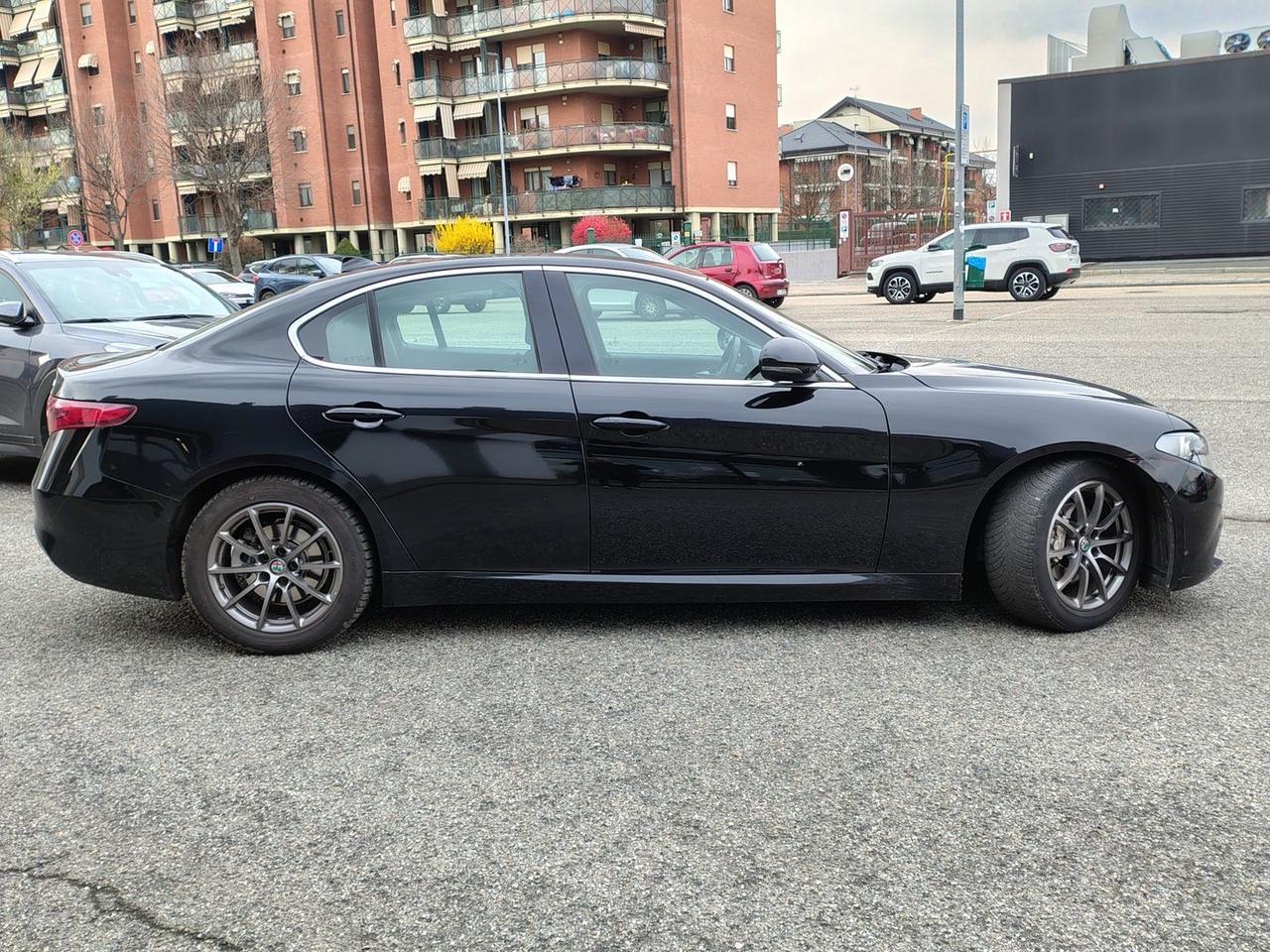Alfa Romeo Giulia Business 2.2 JTD ECO #8713