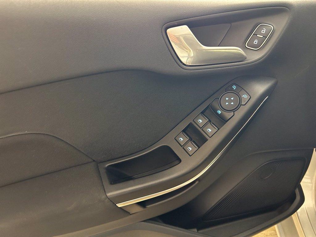 FORD Fiesta m-hybrid Titanium Automatica del 2022