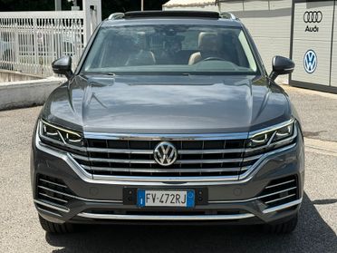 Volkswagen Touareg 3.0 V6 TDI SCR Advanced Tetto