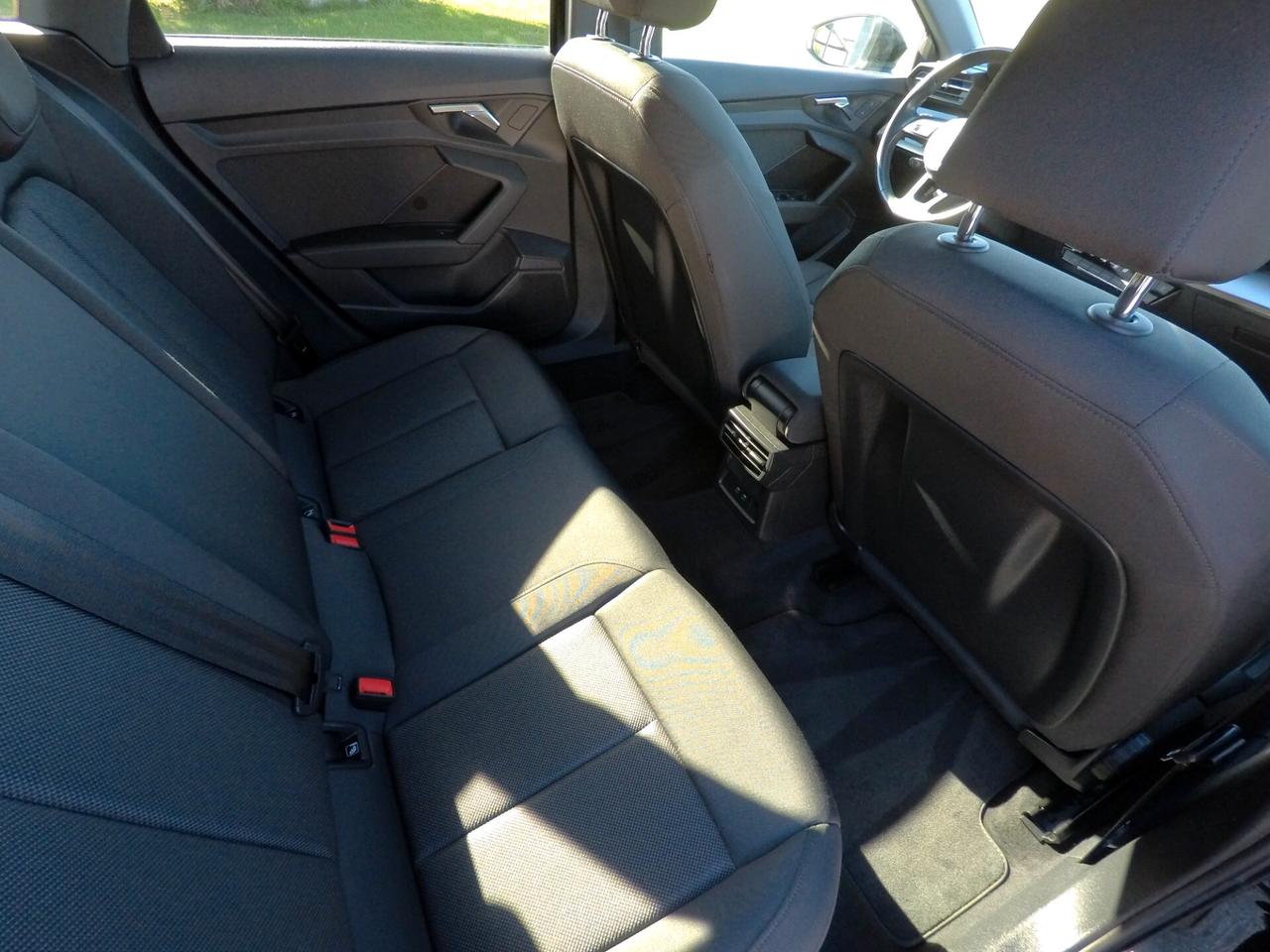 Audi A3 SPB 35 TDI S tronic Business Advanced