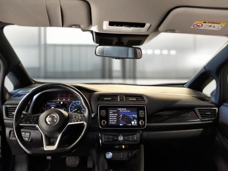 NISSAN LEAF BUSINESS 40KWH 5 PORTE BERLINA